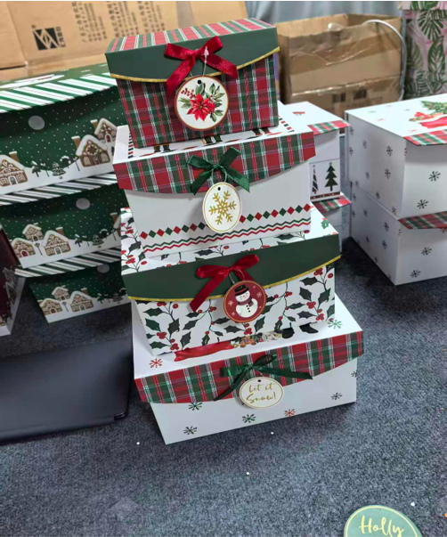 Hộp quà lễ hội